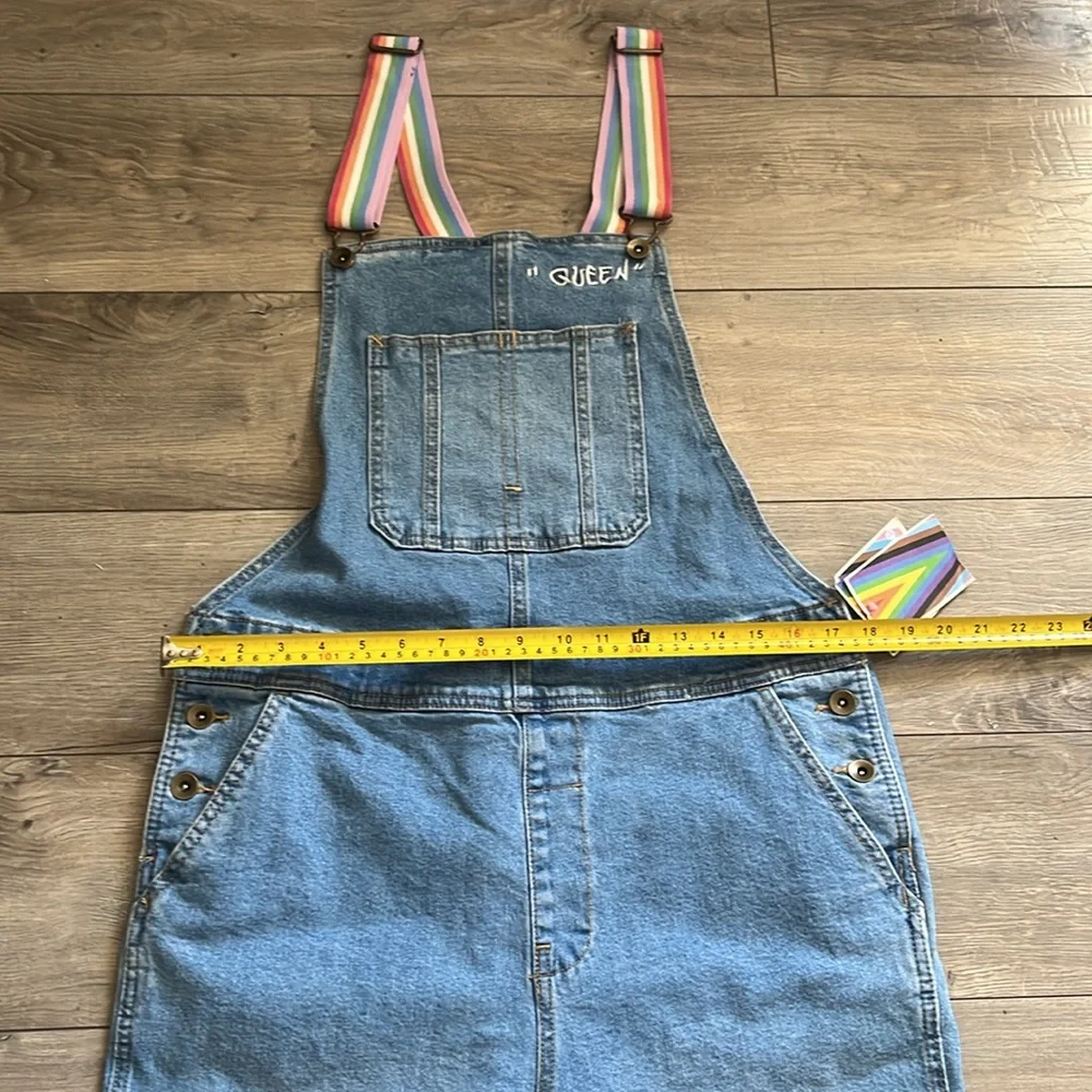 Short Overalls with Rainbow Straps - Picture 9 of 13